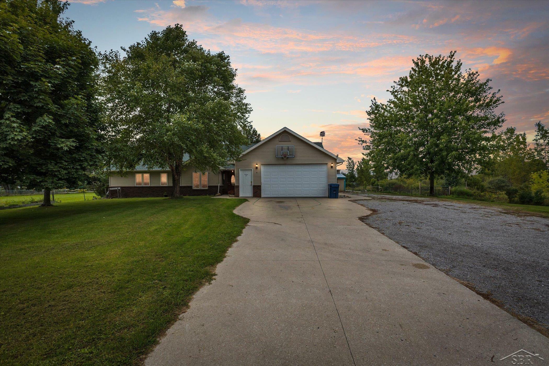 Property Photo:  1851 W Midland Rd  MI 48611 