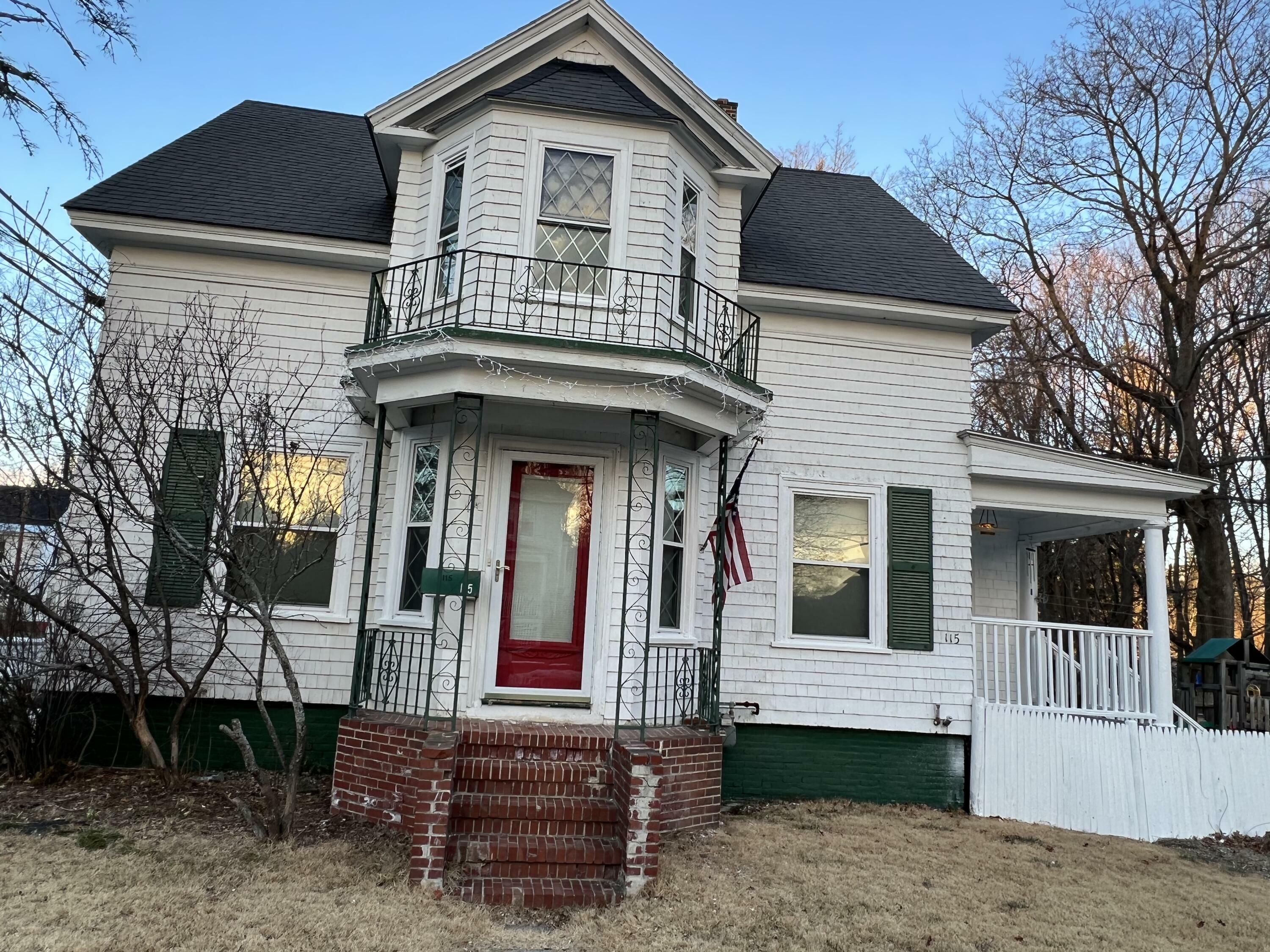 Property Photo: 115 Lake Street ME 04210