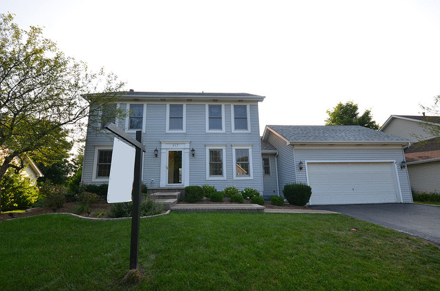 Property Photo:  917 Elm Street  IL 60540 