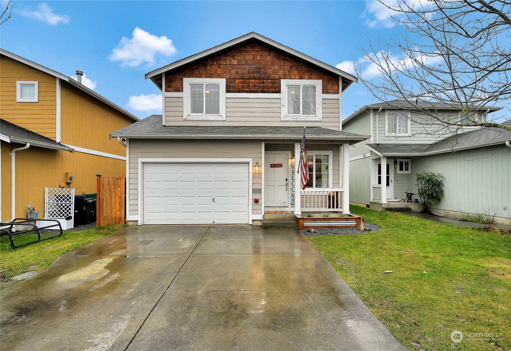 Property Photo:  15001 44th Drive NE  WA 98271 