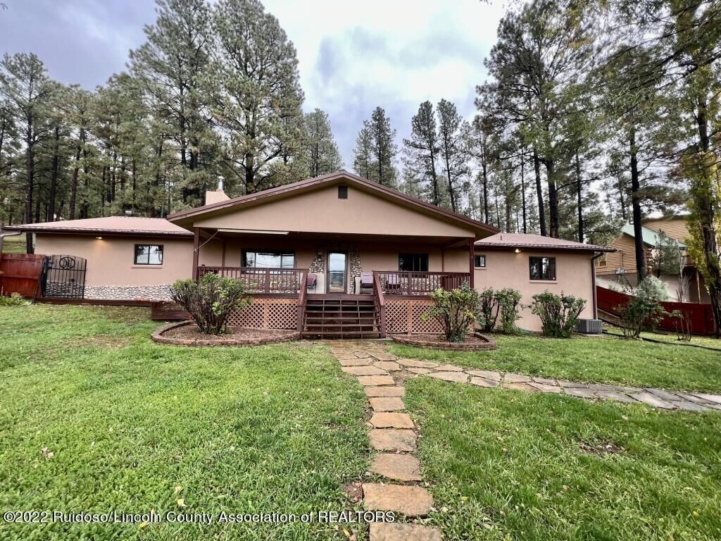 Property Photo:  704 Hull Road  NM 88345 