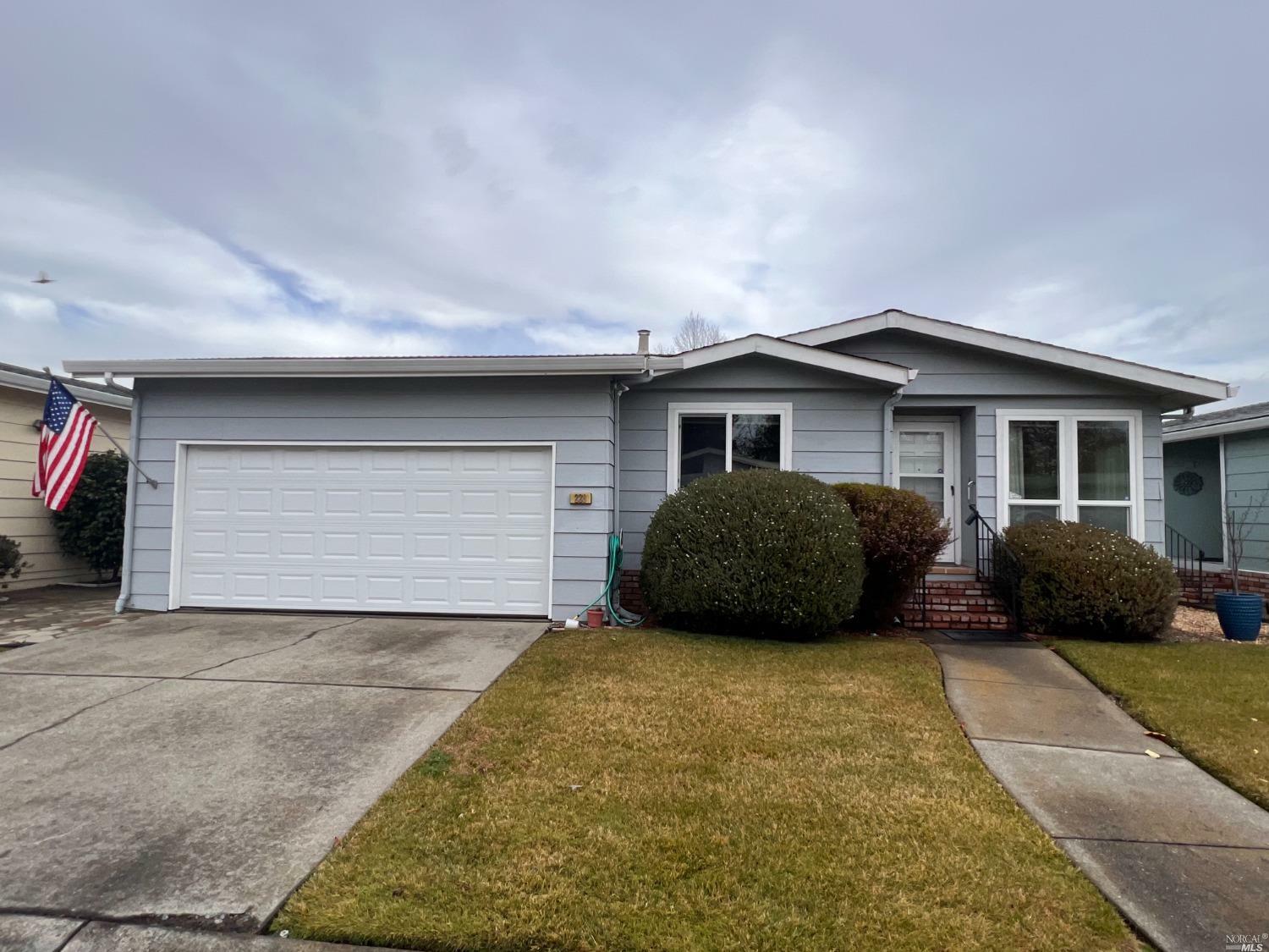 Property Photo: 1955 Pinercrest Drive 228 CA 95403