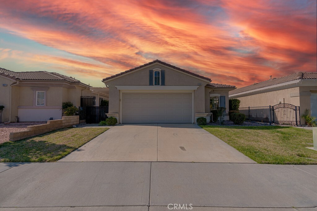 Property Photo:  920 Torino Avenue  CA 92583 