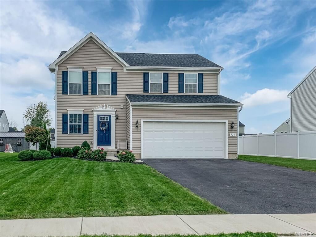 Property Photo:  126 Stonebridge Road  NY 14072 