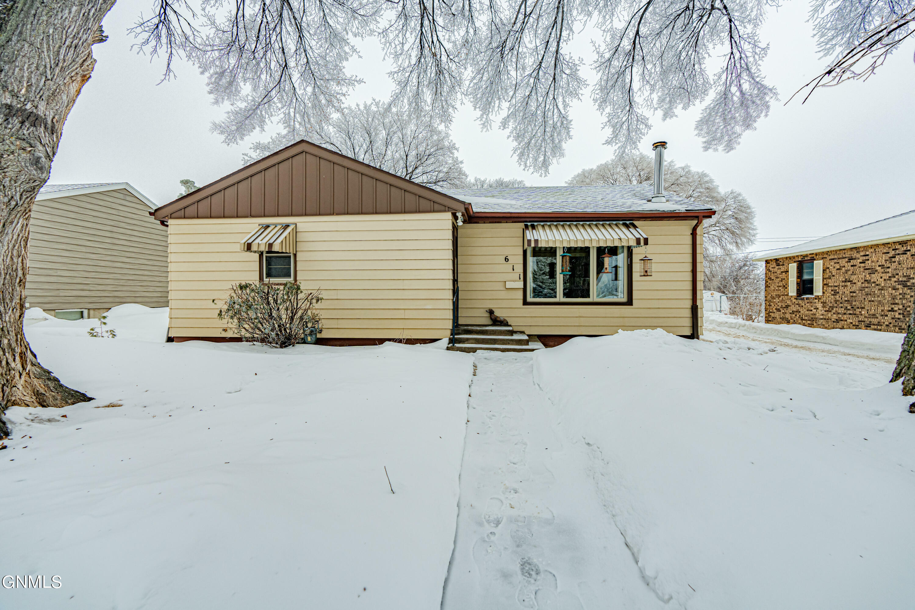 Property Photo:  611 23rd Street  ND 58501 