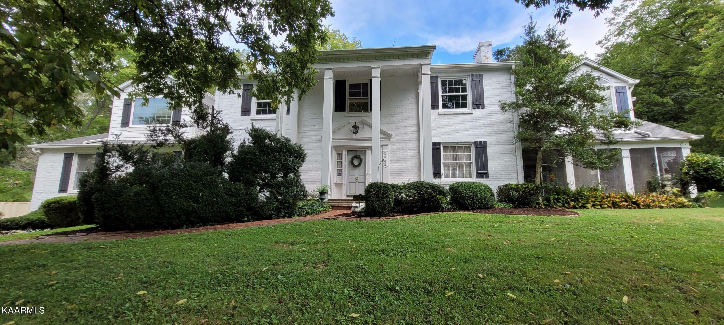 Property Photo:  2704 Lakewood Lane  TN 37921 