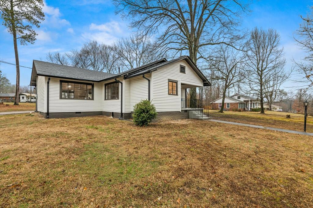 Property Photo:  1200 Indiana Avenue  TN 37331 