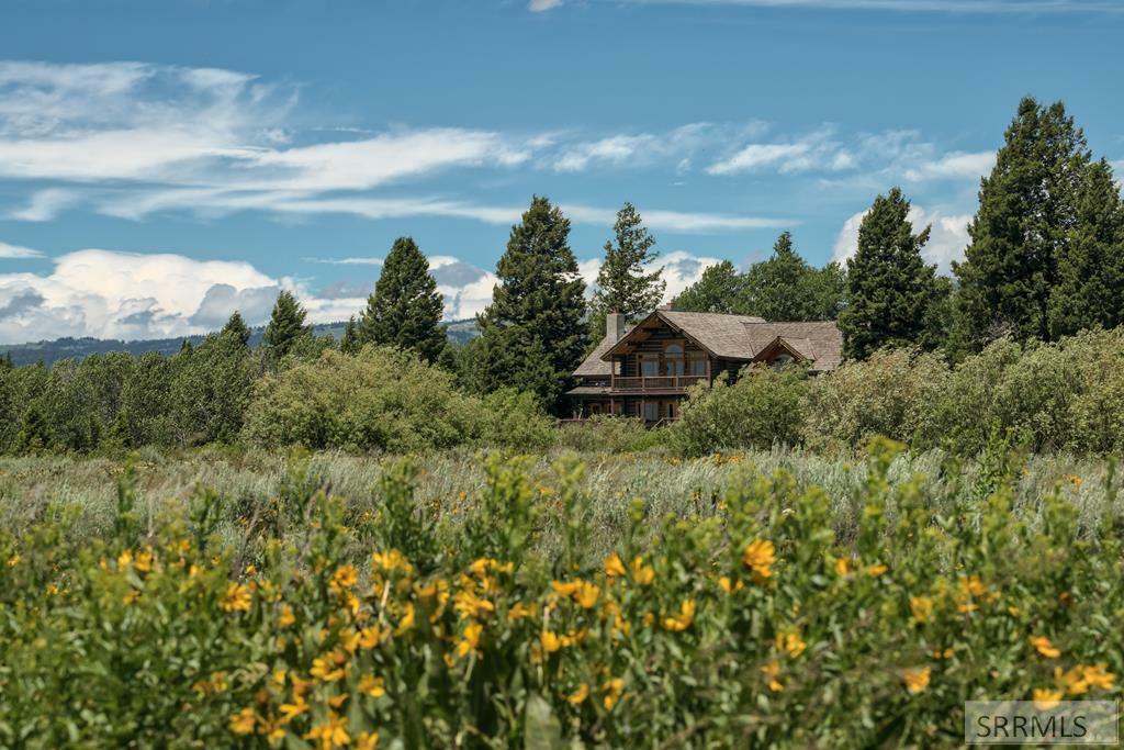 Property Photo:  2780 Icehouse Creek Road  ID 83429 