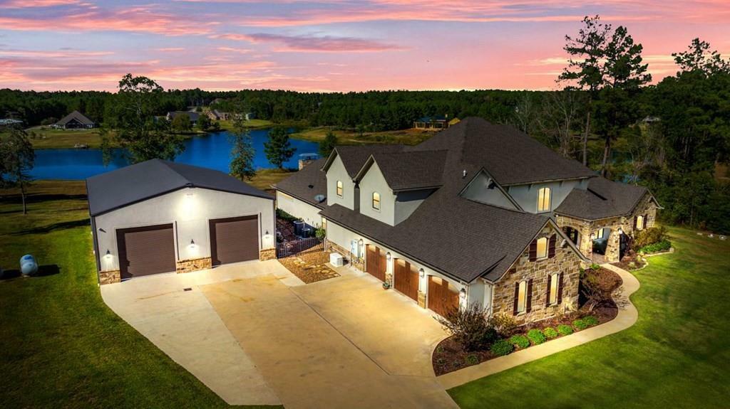 Property Photo: 328 Westwood Loop TX 75901