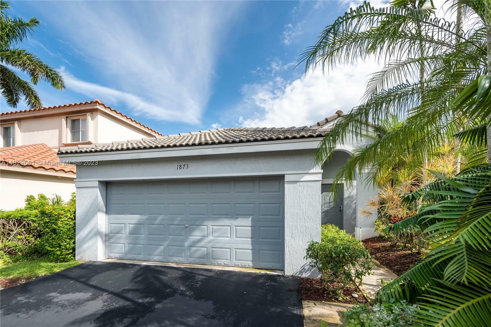 Property Photo:  1873 Aspen Ln  FL 33027 