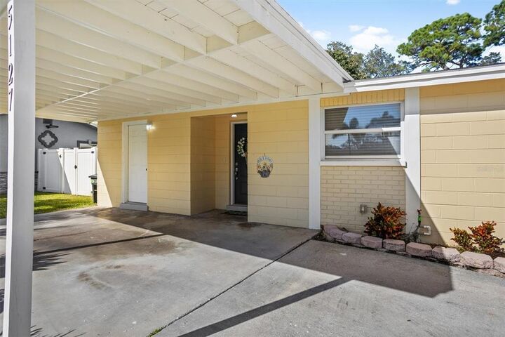 Property Photo:  5127 89th Terrace N  FL 33782 