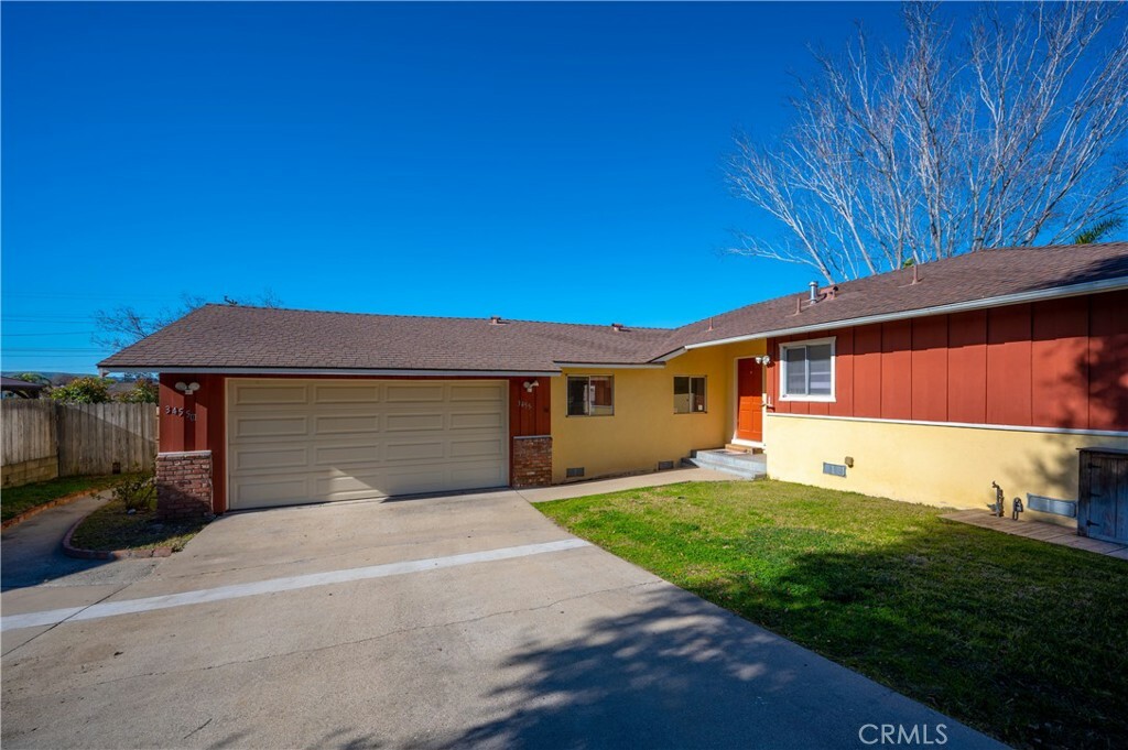 Property Photo:  3455 Hadley Way  CA 93455 