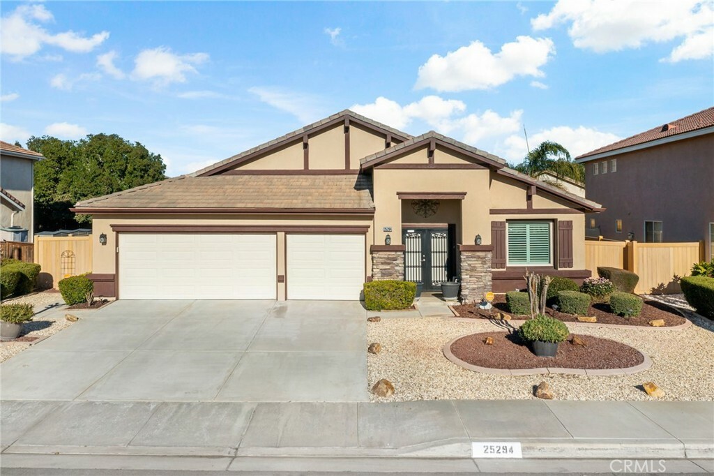 Property Photo:  25294 Country Fair Drive  CA 92584 