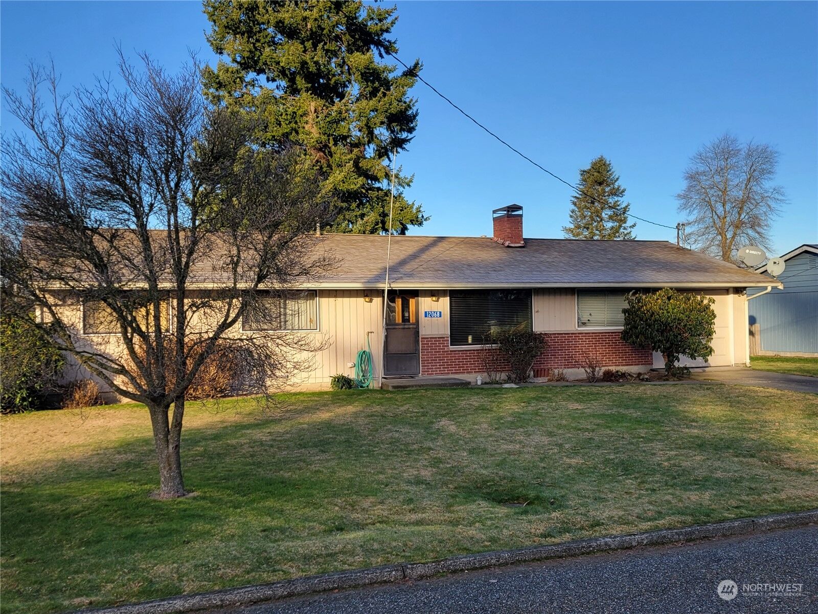 Property Photo: 12068 Country Lane WA 98233
