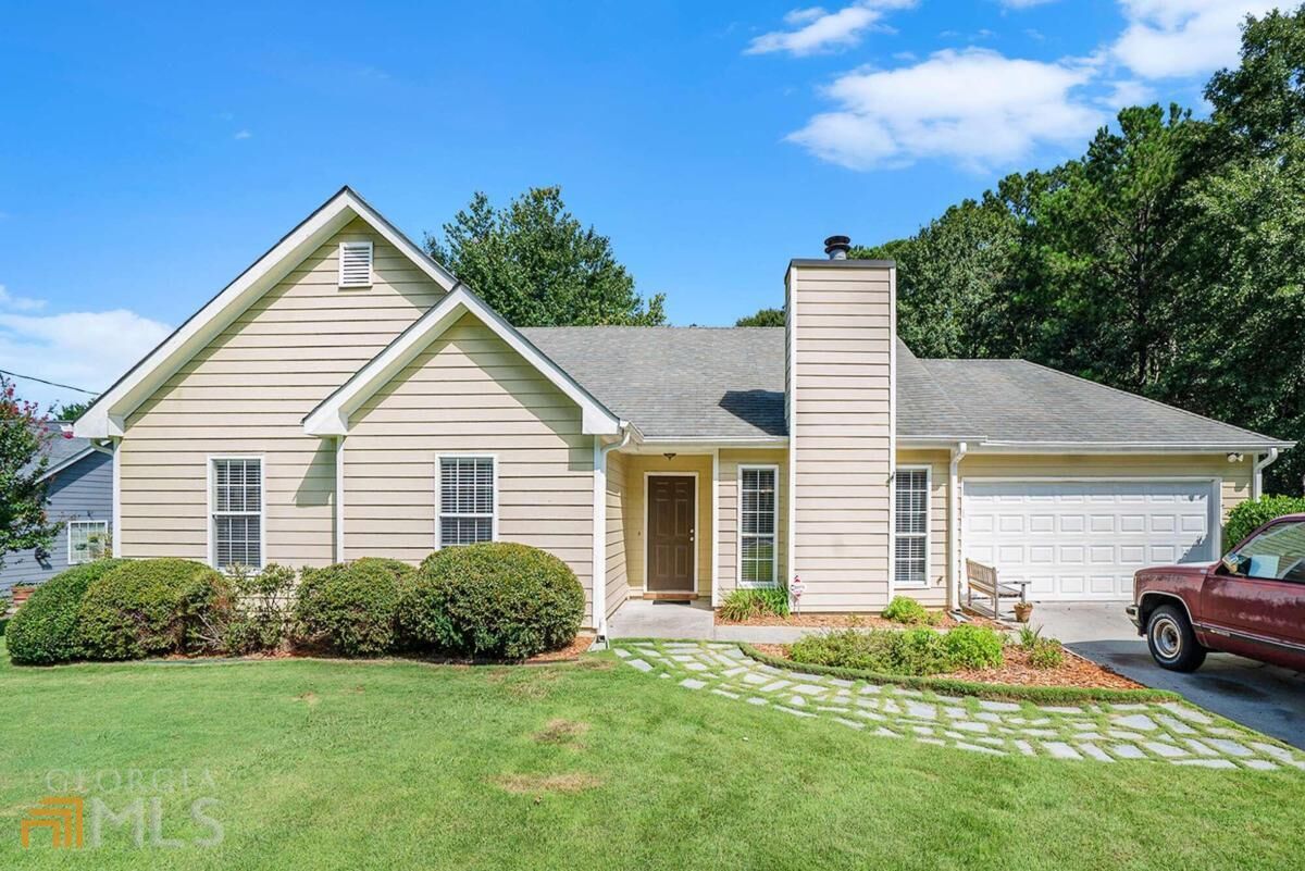 Property Photo:  105 Hope Hollow Road  GA 30052 