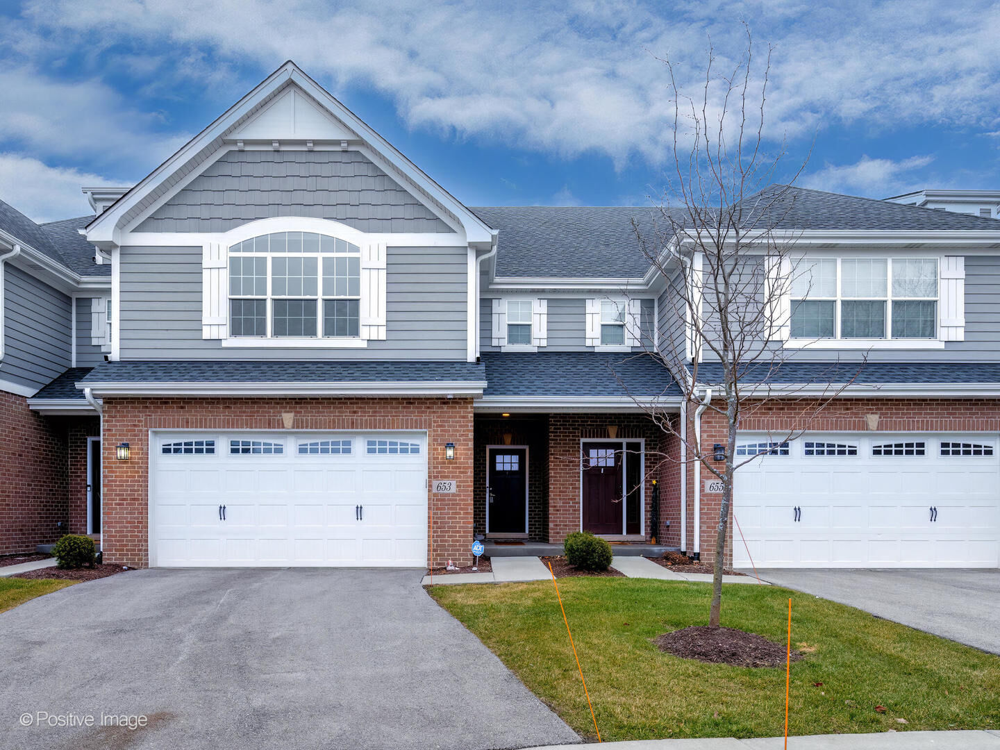 Property Photo:  653 Bourbon Court  IL 60565 