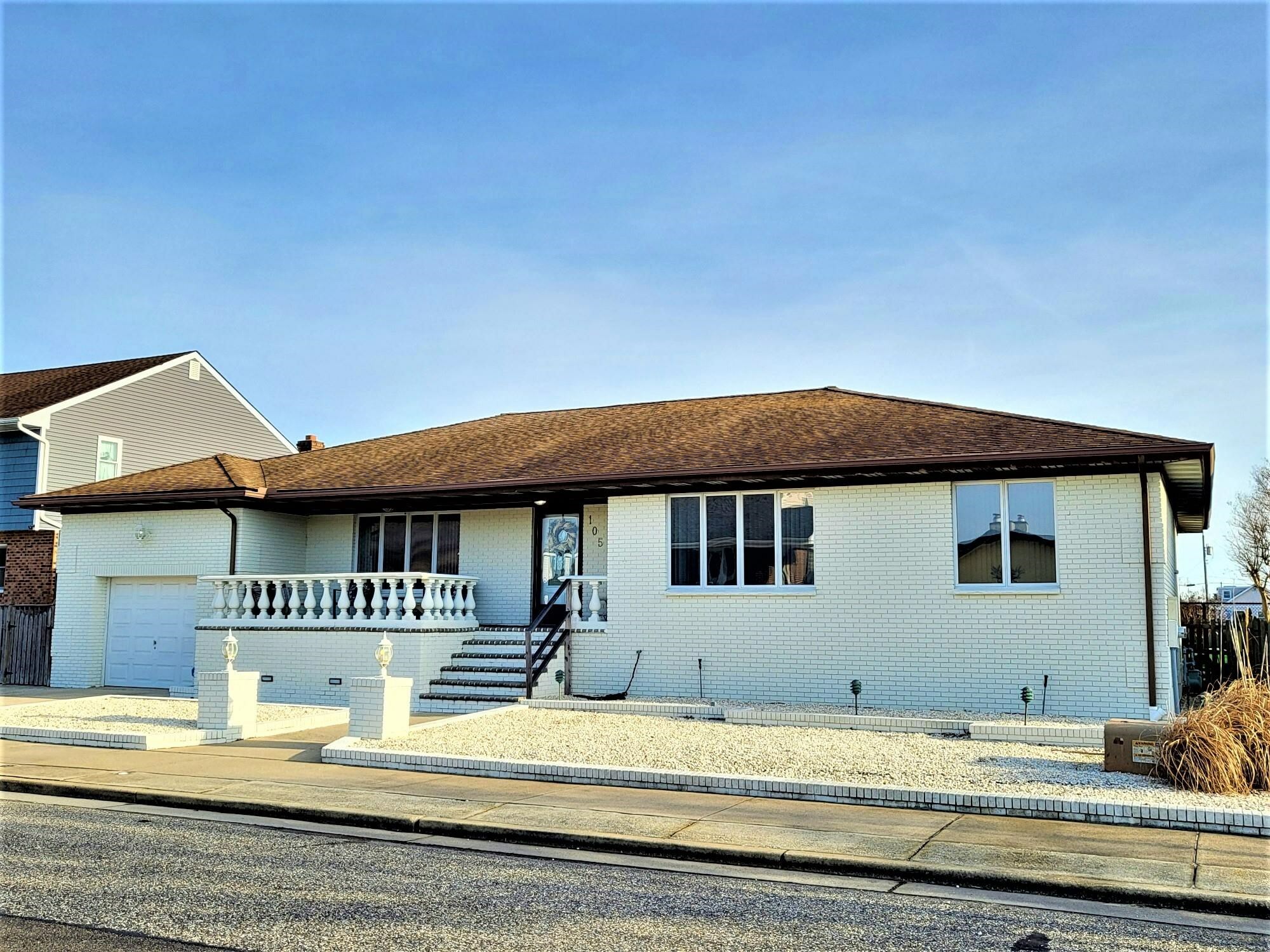 105 W Jefferson  Wildwood Crest NJ 08260 photo