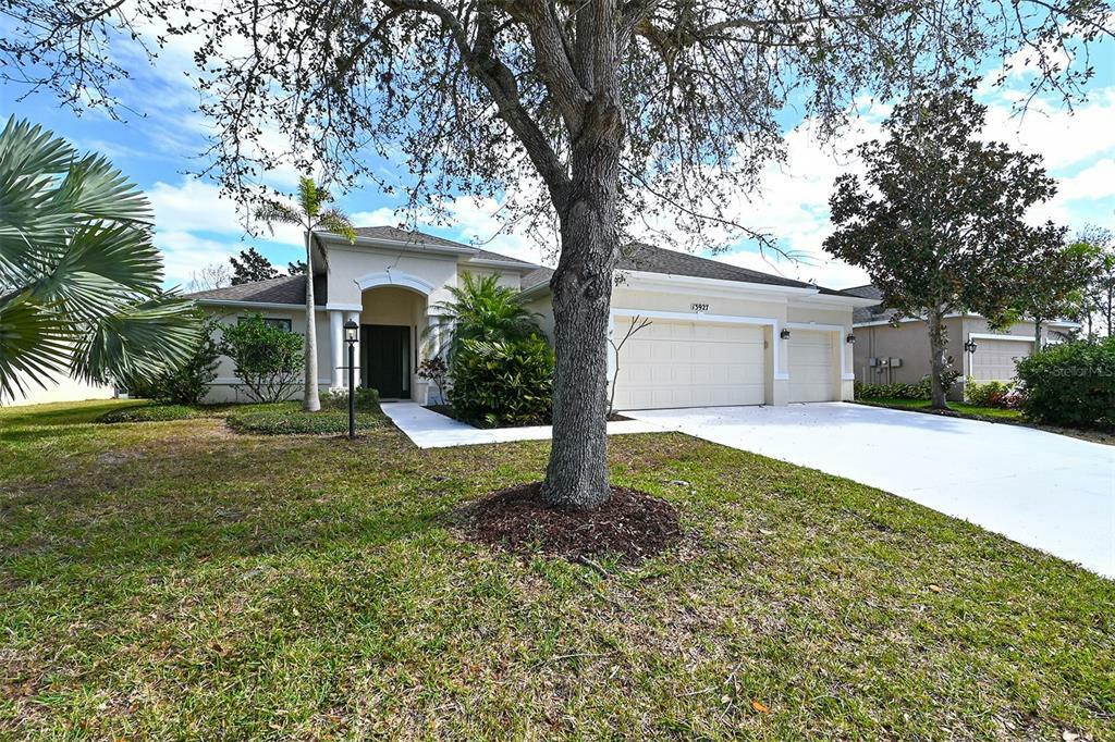 13927 Wood Duck Circle  Lakewood Ranch FL 34202 photo