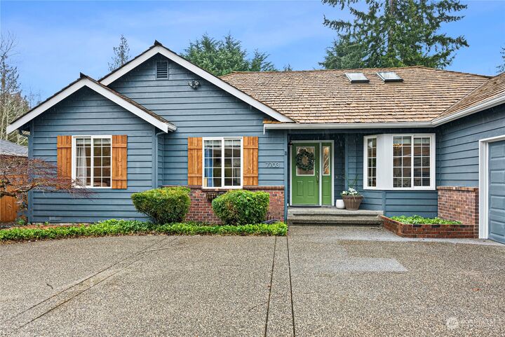7703 Beardsley Avenue  Gig Harbor WA 98335 photo