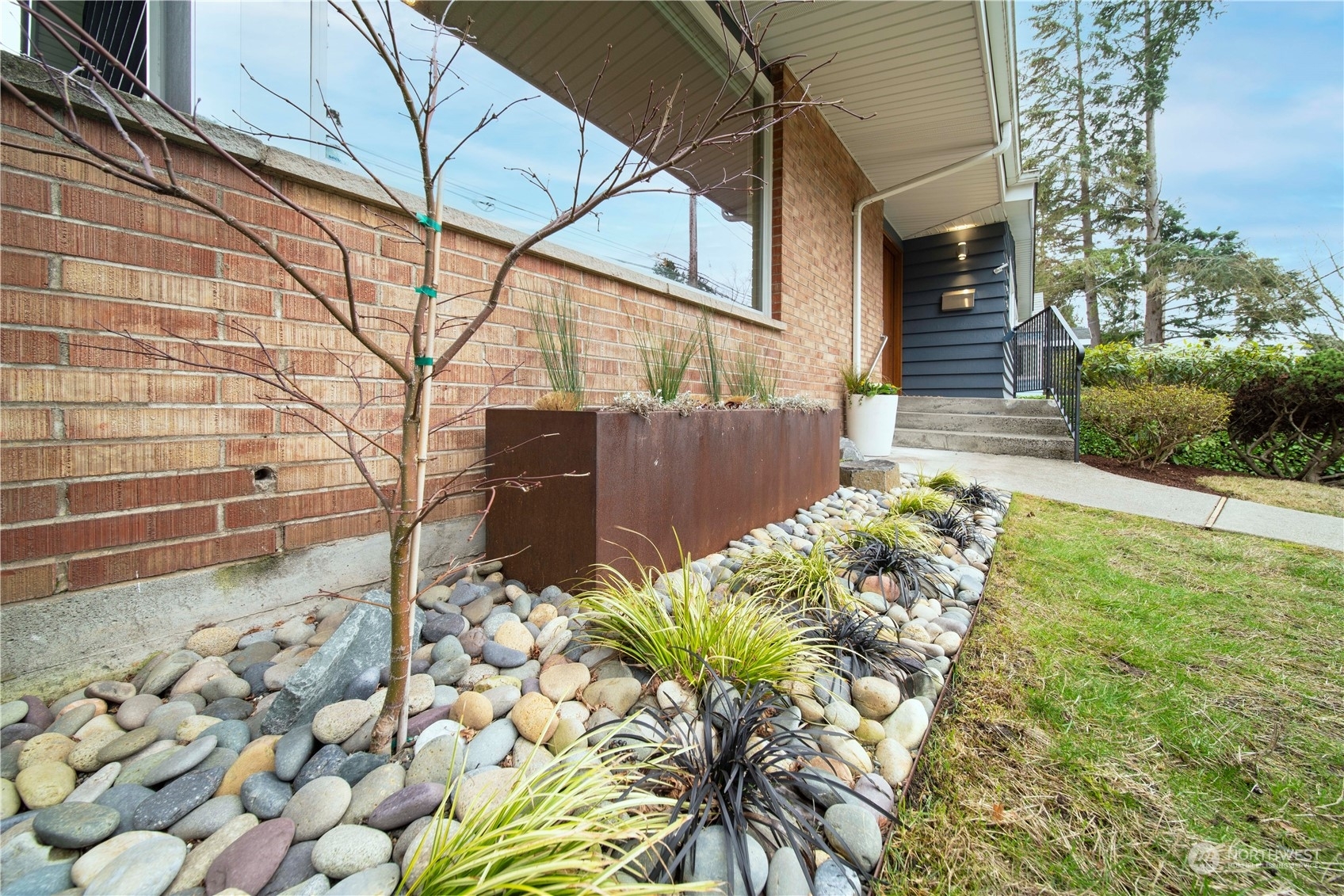 Property Photo: 7748 30th Avenue NE WA 98115