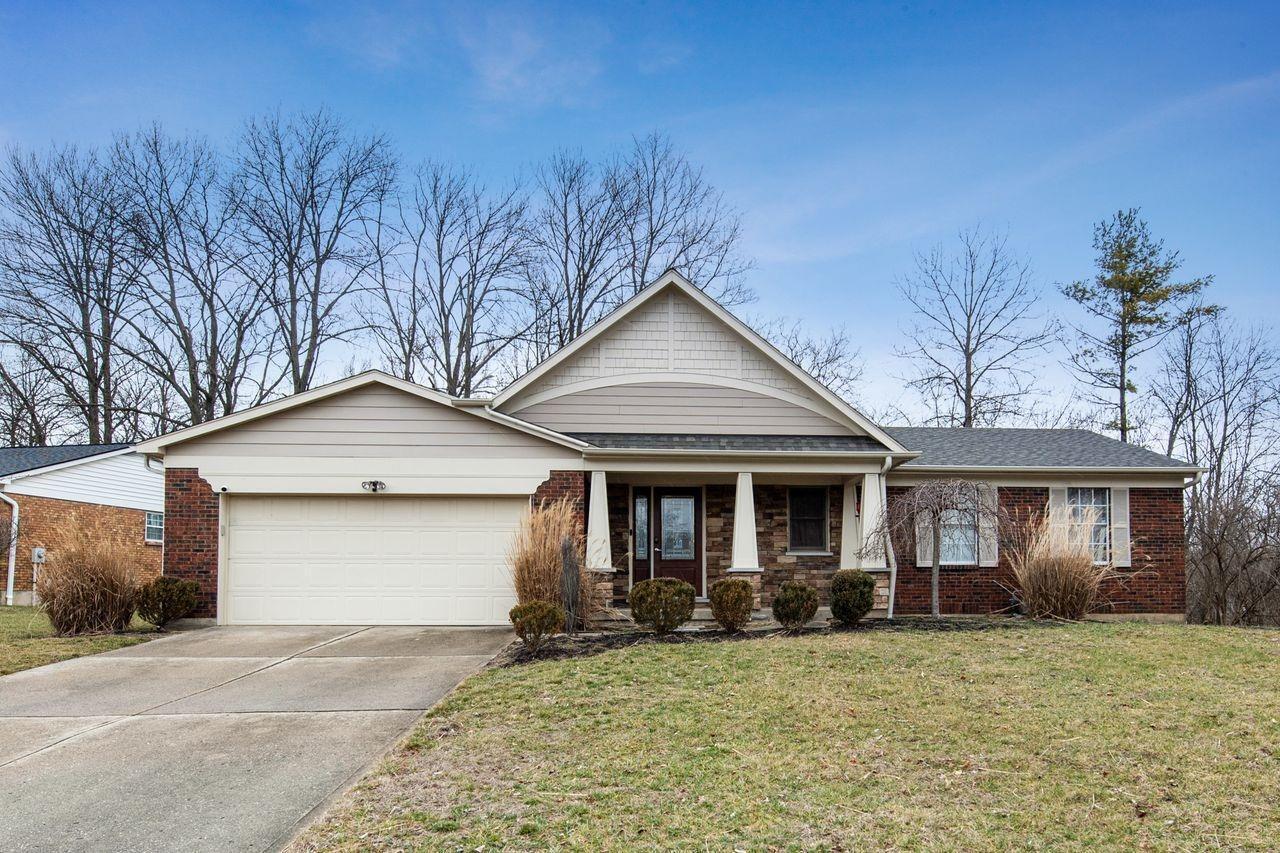 Property Photo:  3298 Braewood Dr  OH 45241 
