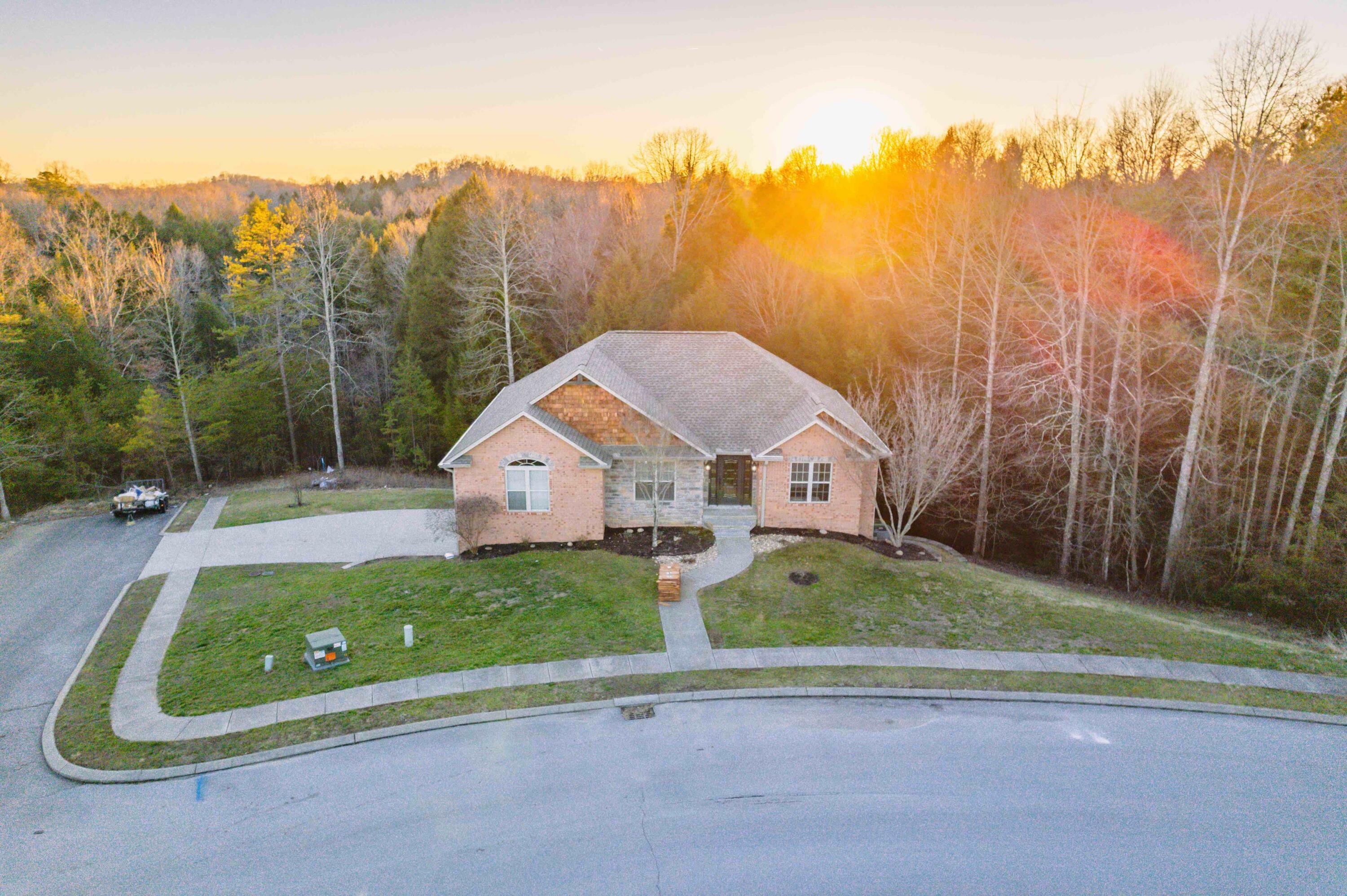 313 Bryants Way Way  London KY 40741 photo
