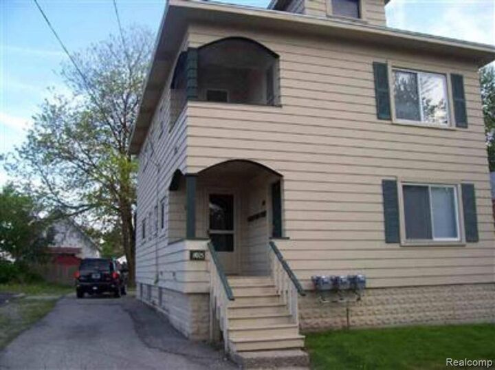 1015 Victoria  Flint MI 48507 1607 photo