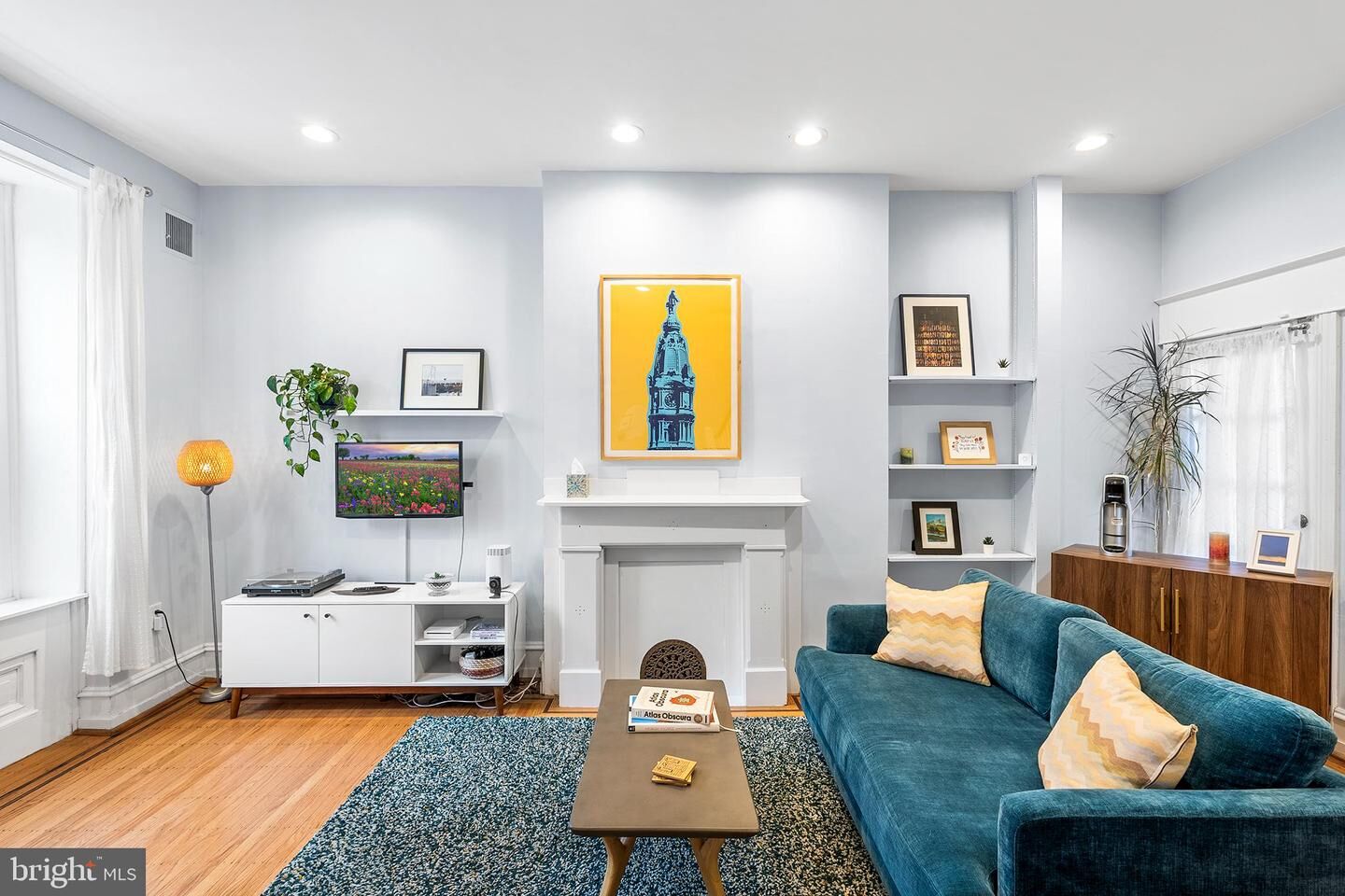 Property Photo: 886 N 26th Street PA 19130