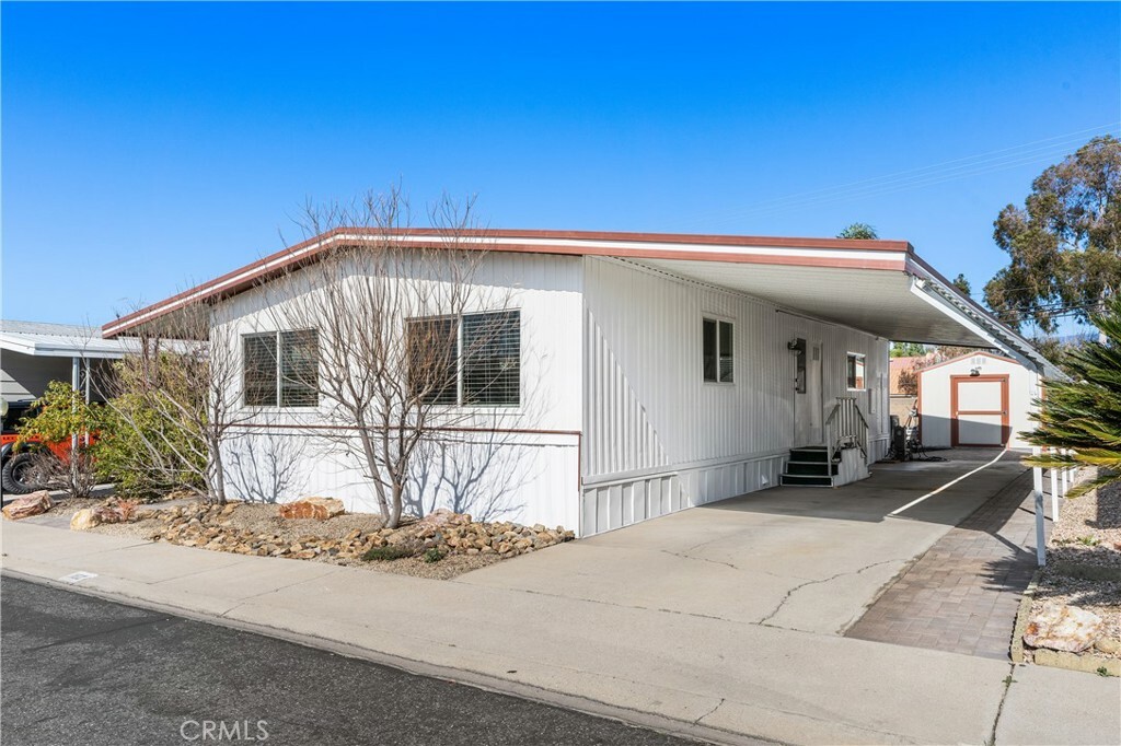 Property Photo: 626 N Dearborn Street 182 CA 92374