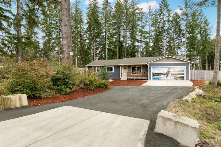 5858 SW Old Clifton Road  Port Orchard WA 98367 photo