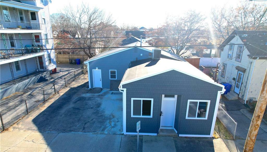 209 Benefit St  Pawtucket RI 02861 photo