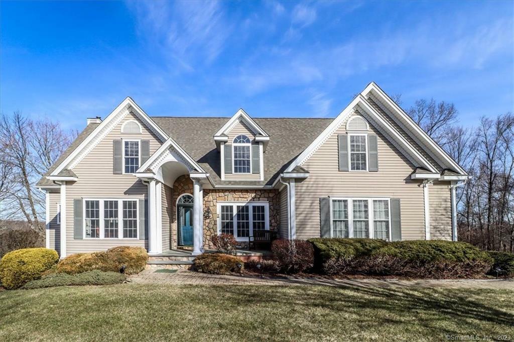 Property Photo:  8 Isabels Way Road  CT 06804 