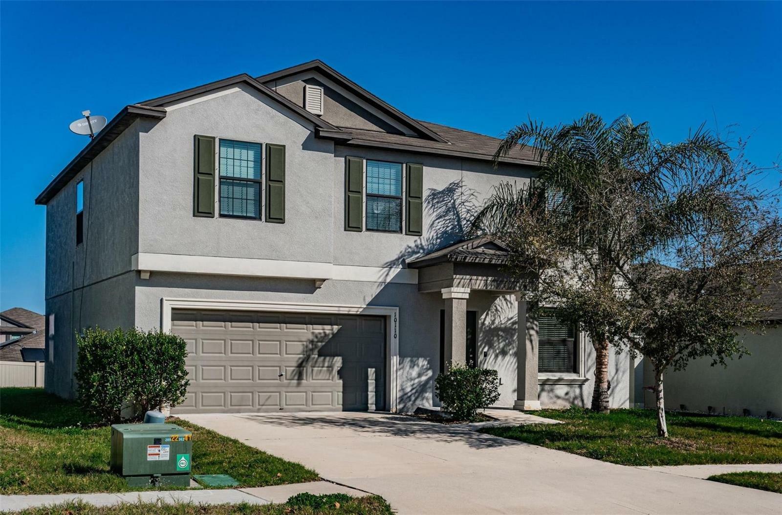 Property Photo: 10110 Rosemary Leaf Lane FL 33578