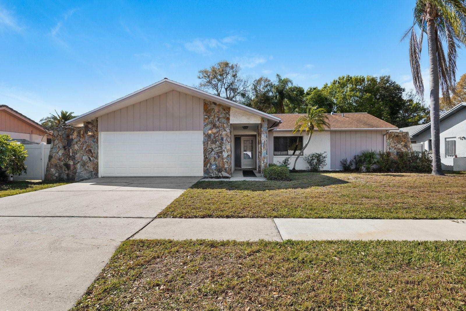 Property Photo:  9426 Laura Anne Drive  FL 33776 