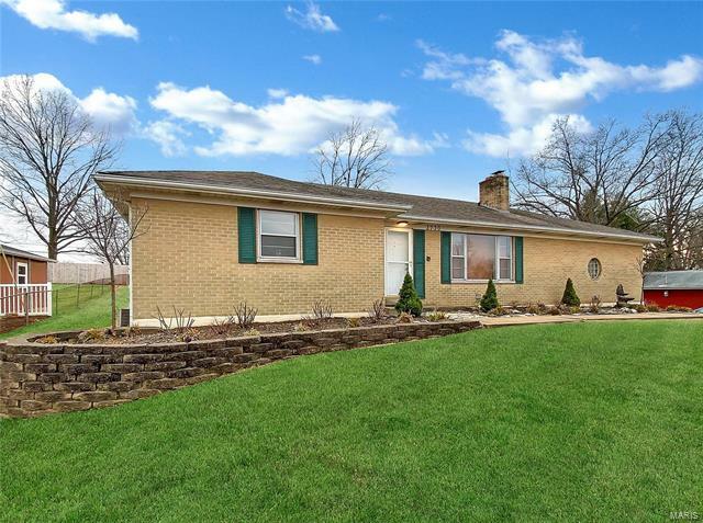 Property Photo:  2720 Erb Road  MO 63129 