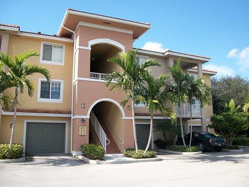 Property Photo: 6511 Emerald Dunes Drive 205 FL 33411