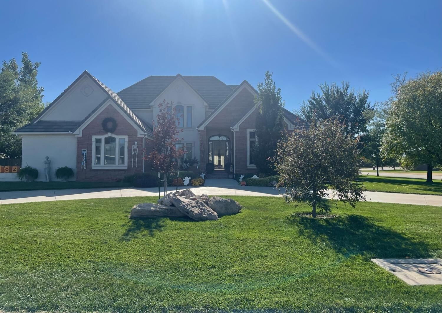 Property Photo: 115 Westview Drive KS 67871