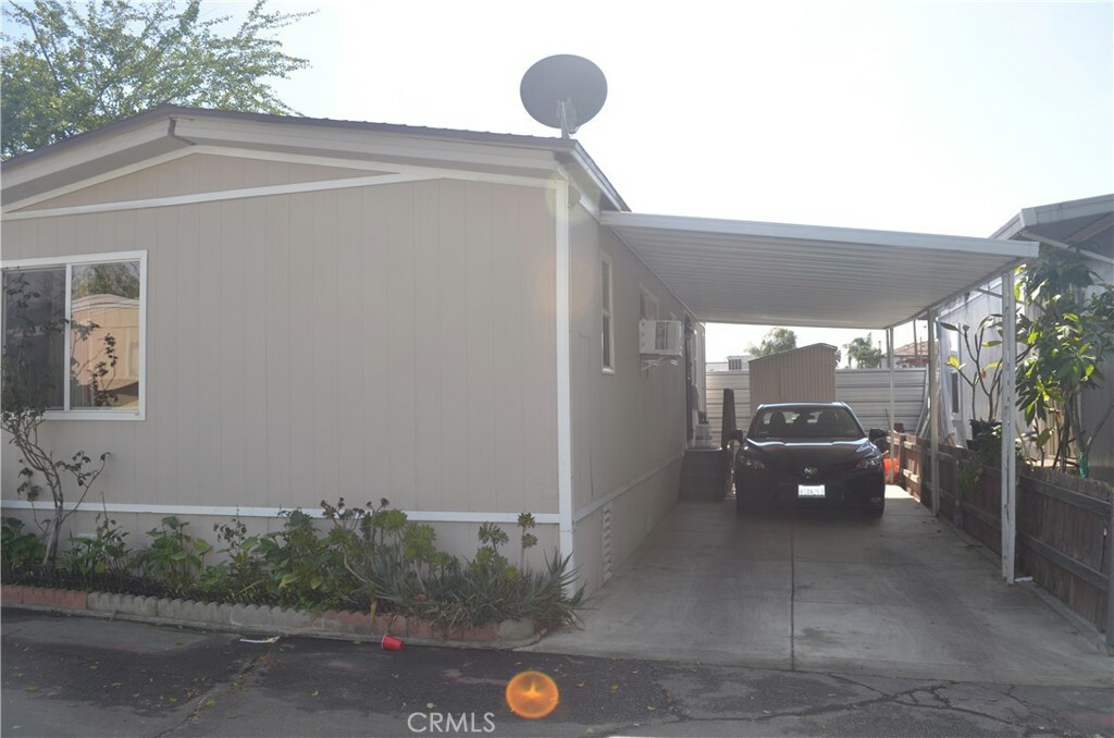 Property Photo:  1461 W Mission Boulevard 42  CA 91766 