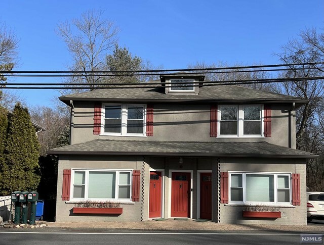 Property Photo:  2 Orangeburgh Road  NJ 07675 