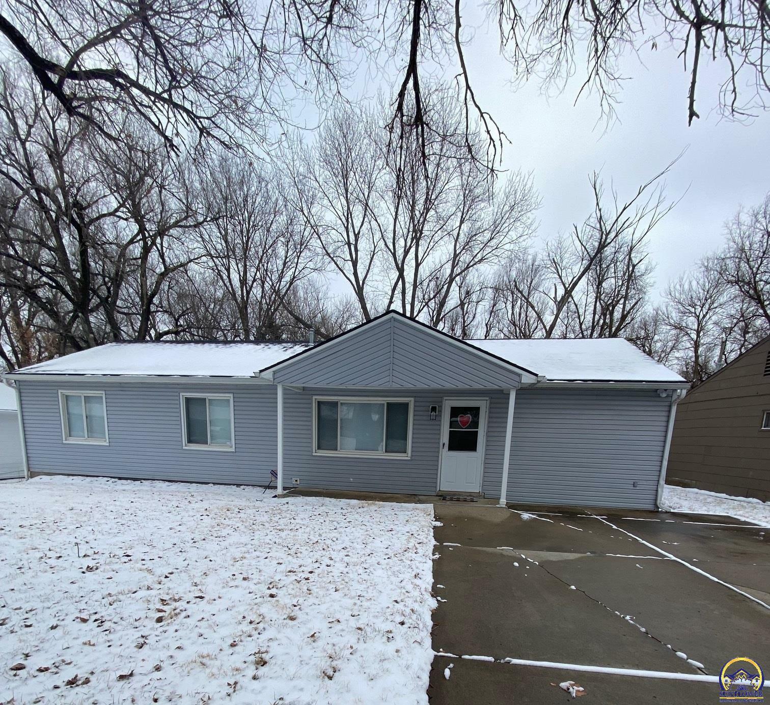 Property Photo:  3570 SW Kirklawn Ave  KS 66611 