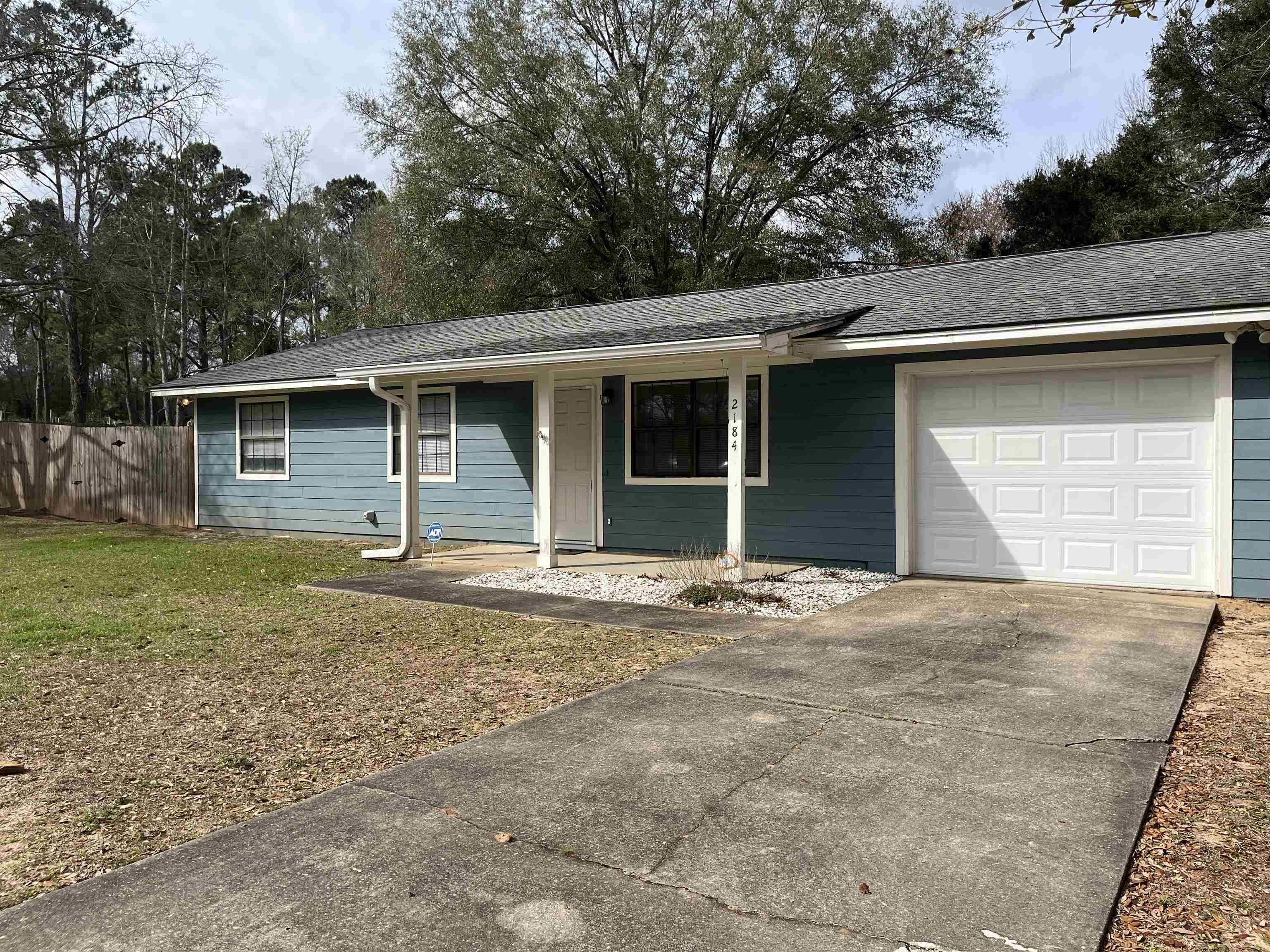 Property Photo:  2184 Portsmouth Circle  FL 32311 