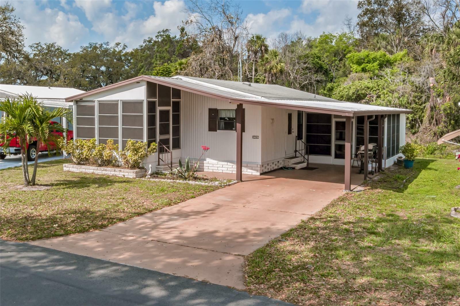 Property Photo:  3409 Gloria Drive  FL 34222 