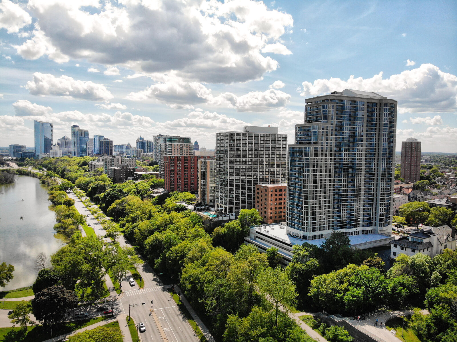 Property Photo:  1660 N Prospect Ave 2803  WI 53202 