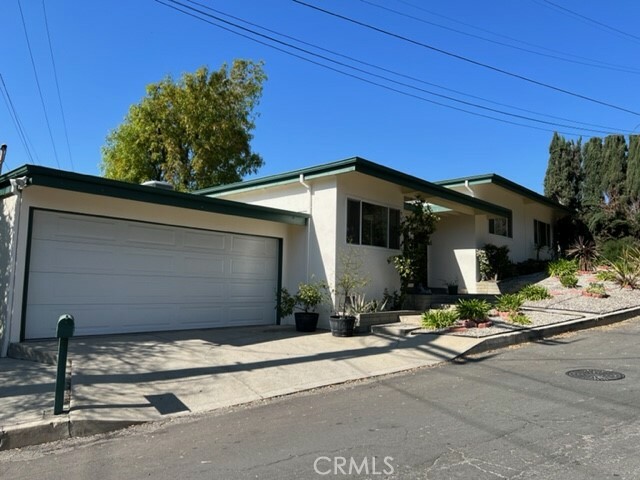 3246 Buckingham Road  Glendale CA 91206 photo
