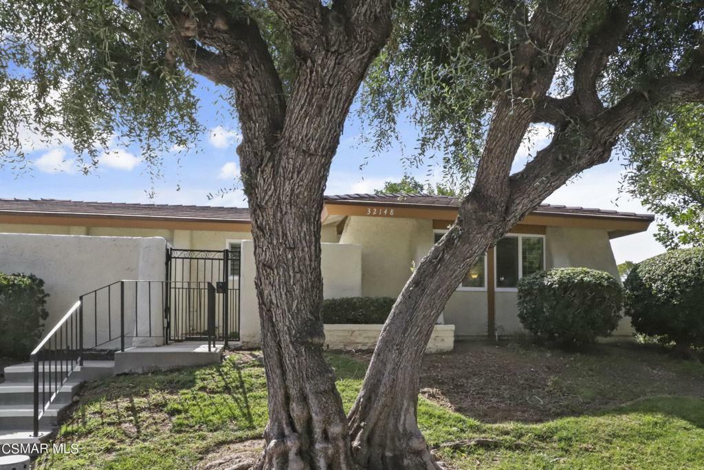 Property Photo:  32148 Watergate Road  CA 91361 