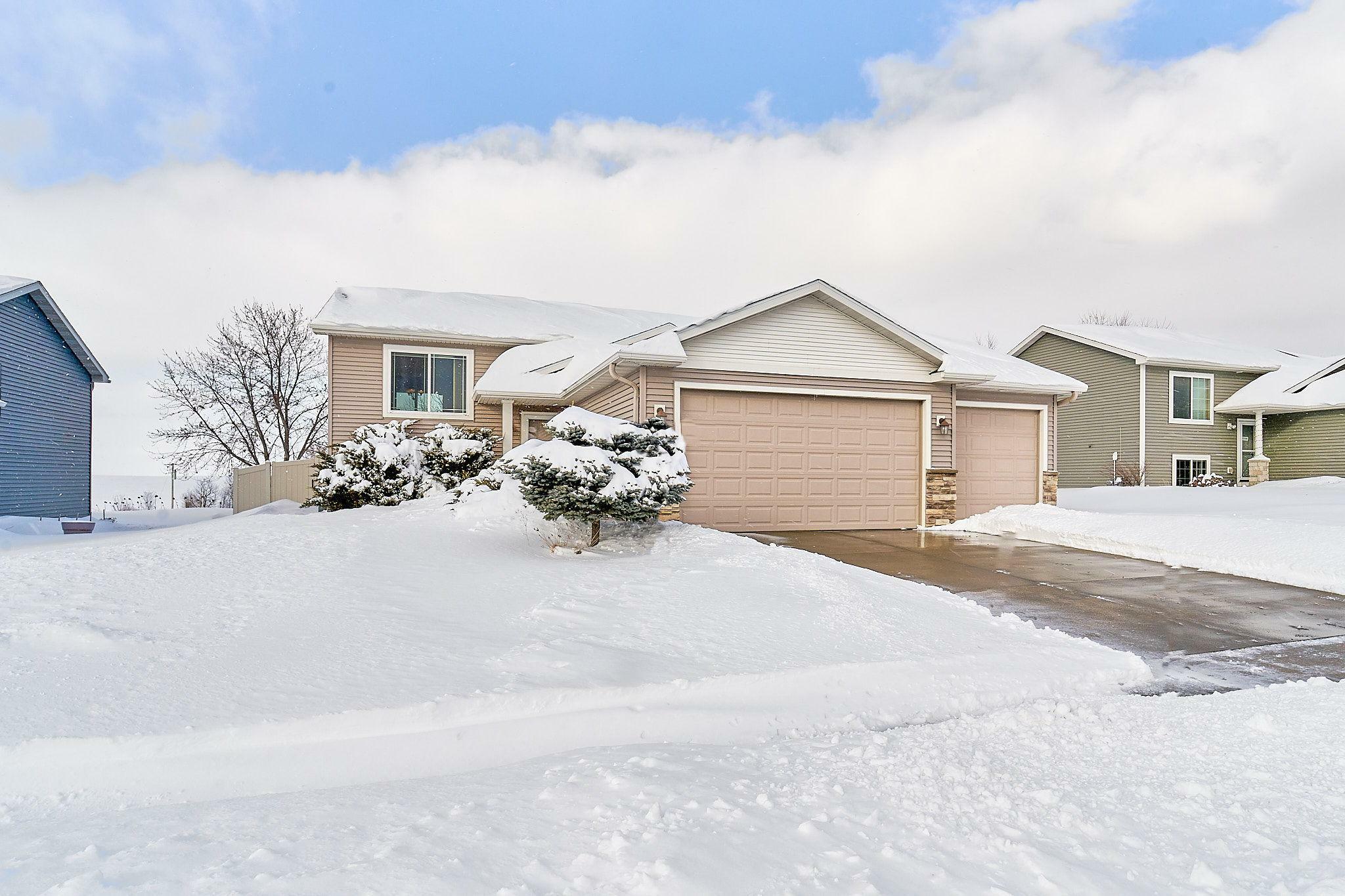 Property Photo: 3843 McIntosh Drive NW MN 55901
