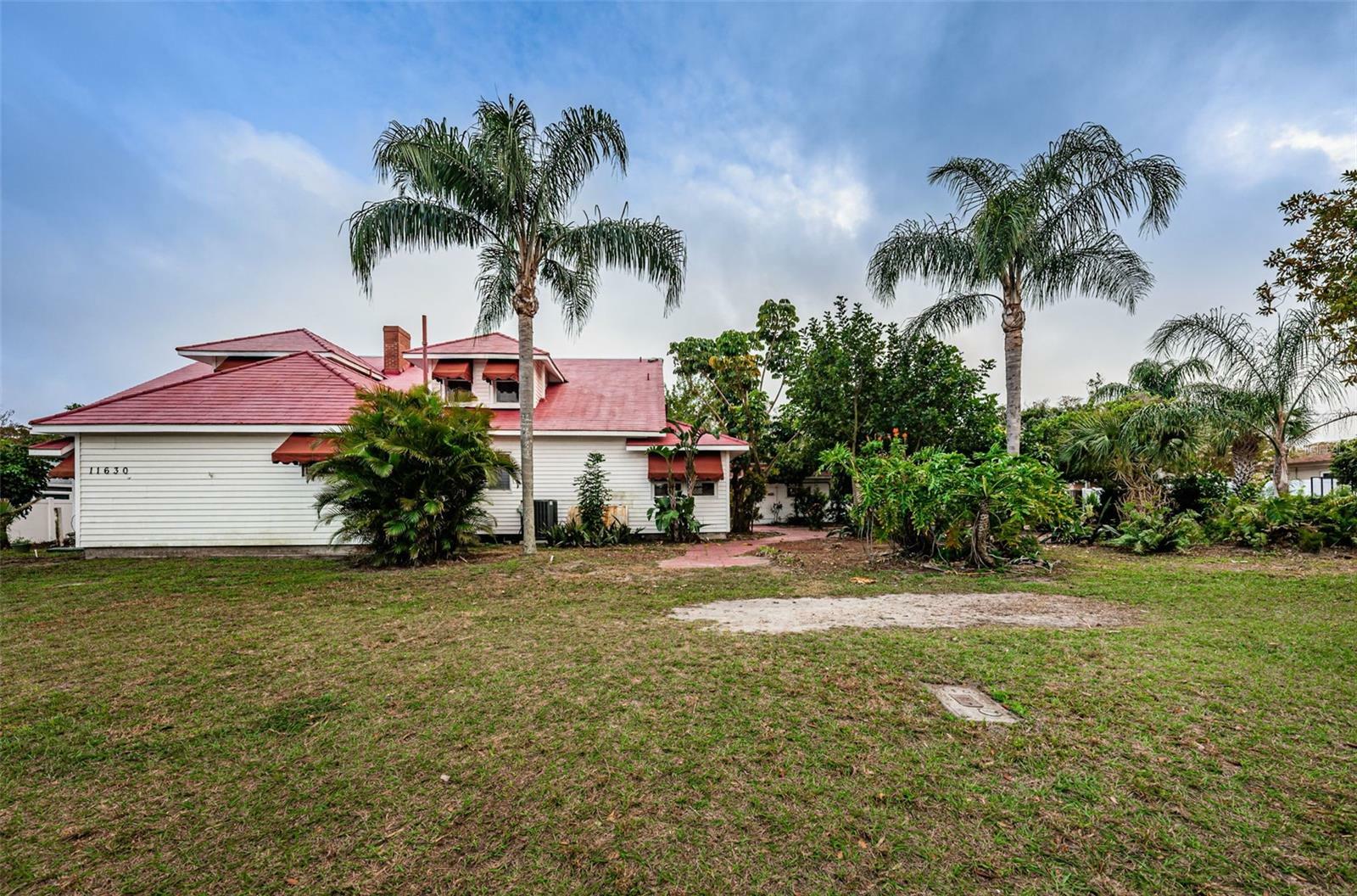 Property Photo:  11630 79th Avenue  FL 33772 