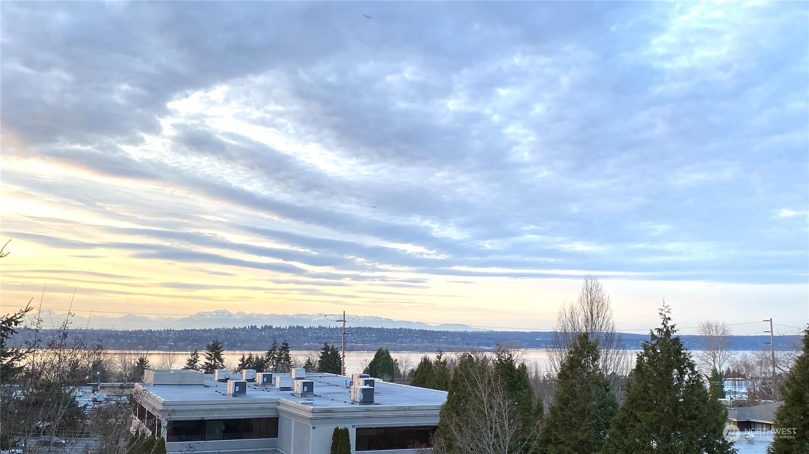 Property Photo:  6703 110th Avenue NE C-3  WA 98033 