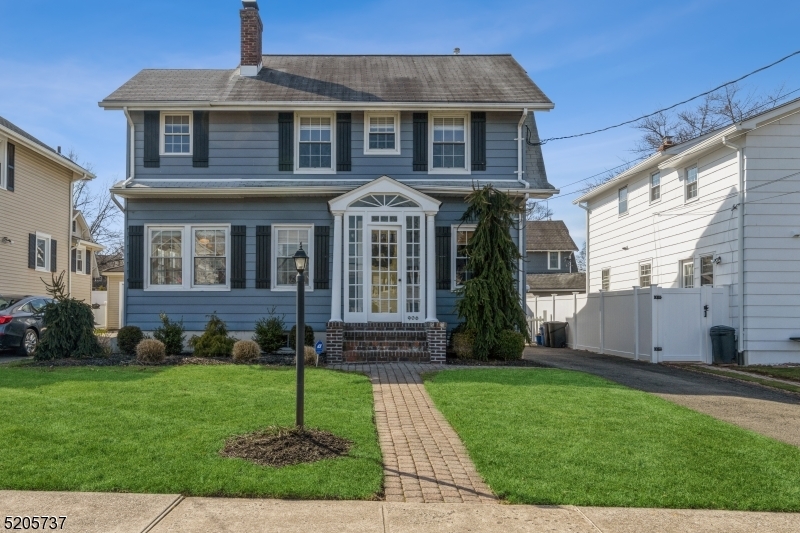 Property Photo: 906 Grandview Ave NJ 07090