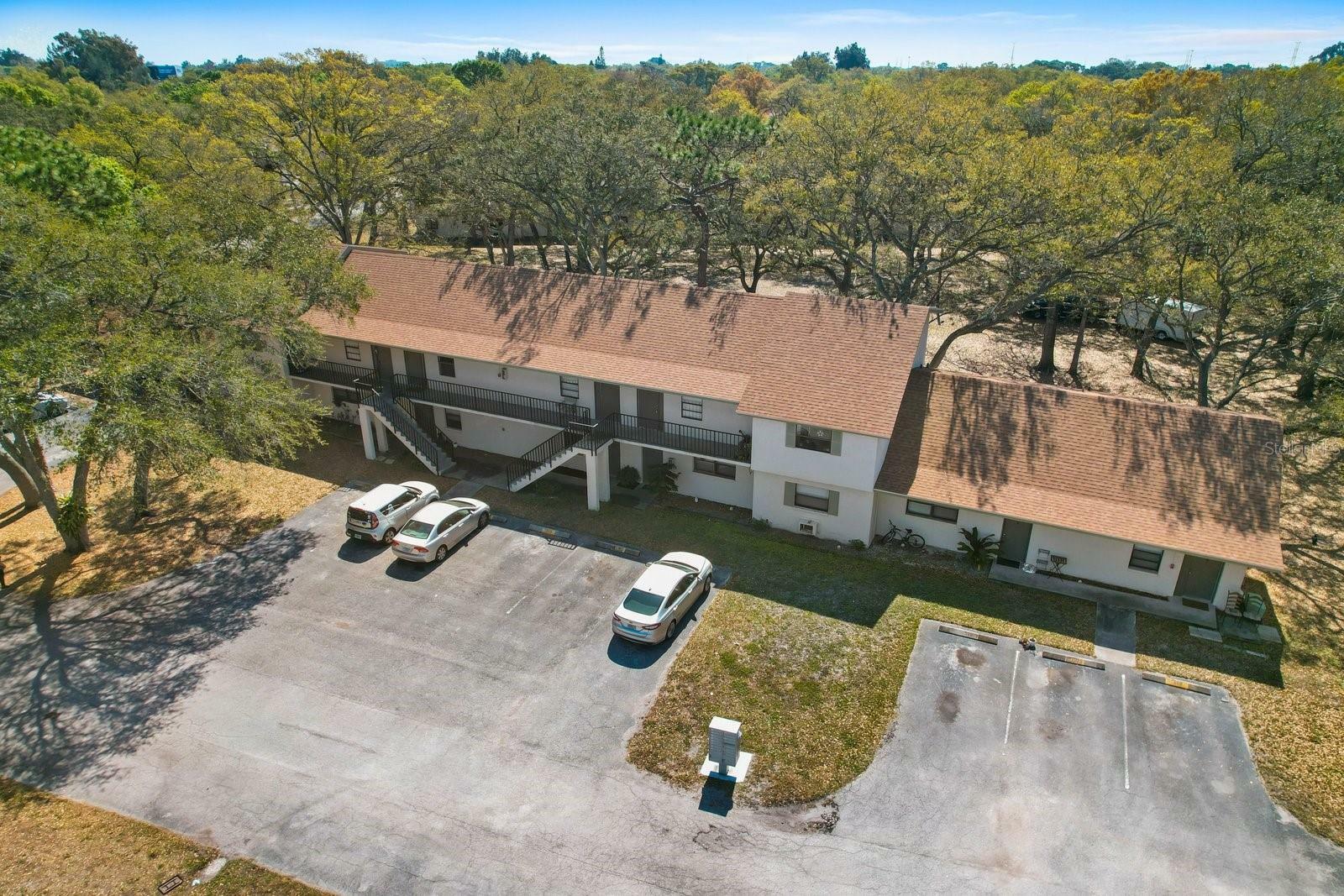Property Photo: 2122 Bradford Street 505 FL 33760